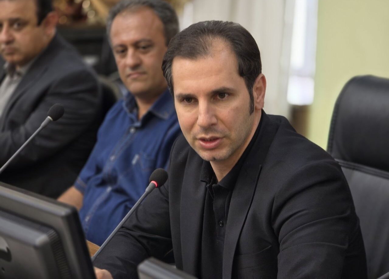 شهردار لنگرود به انزلی رسید؛ رأی ۵ عضو شورا به صادقپور شهردار لنگرود به انزلی رسید؛ رأی ۵ عضو شورا به صادقپور