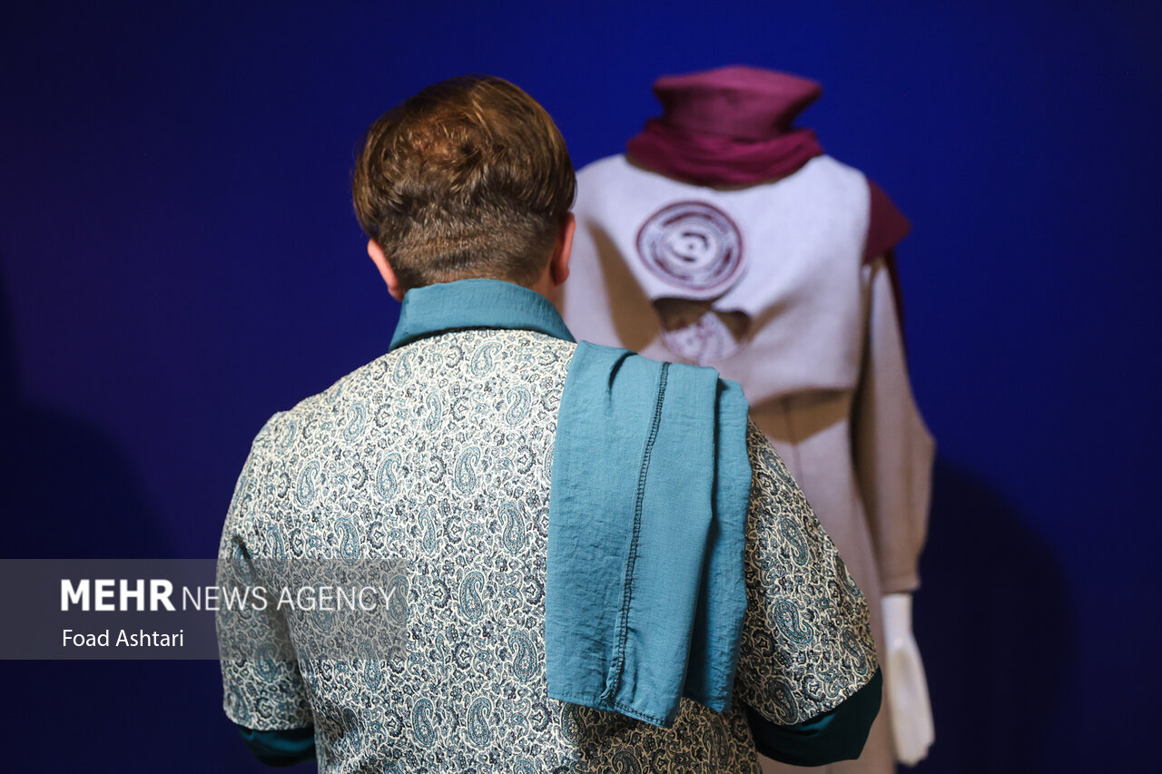 برخی نخواستند در پوشش، فرهنگ ایرانیاسلامی را به نسل جدید نشان دهند برخی نخواستند در پوشش، فرهنگ ایرانیاسلامی را به نسل جدید نشان دهند