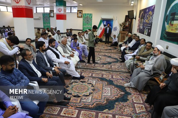 دیدار معتمدین و سران طوایف سیستان و بلوچستان با نماینده ولی فقیه