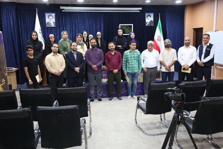 رویداد «شعر تاره» در بوشهر برگزار شد