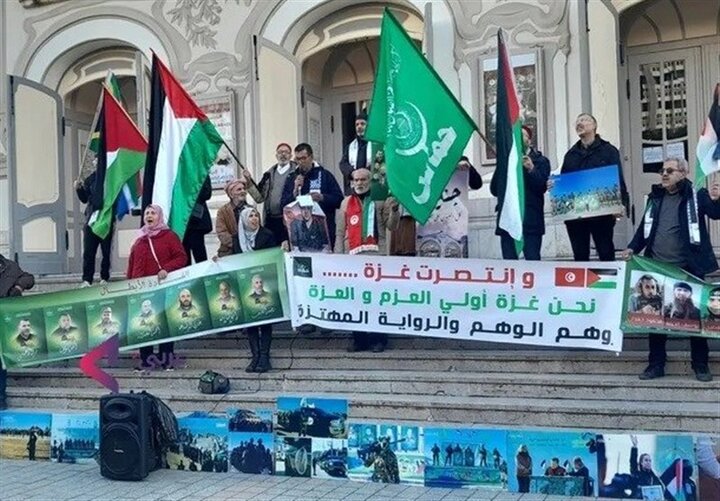 قافلة من آلاف المتطوعين تنطلق يوم غد من تونس باتجاه معبر رفح