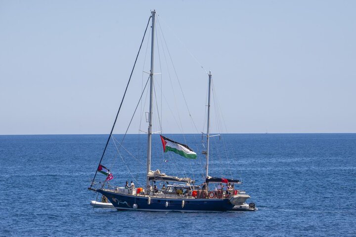 Hamas, Madleen gemisinin güvenliğinden İsrail'i sorumlu tuttu Hamas, Madleen gemisinin güvenliğinden İsrail'i sorumlu tuttu