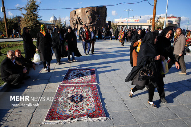 زندگی در «میدان»7