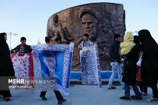 زندگی در «میدان»9