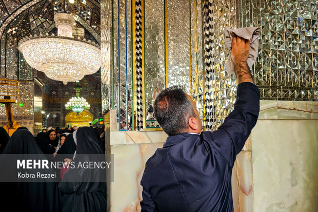خادمان گمنام