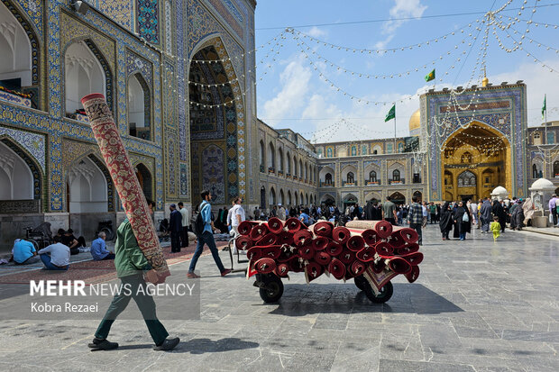 خادمان گمنام