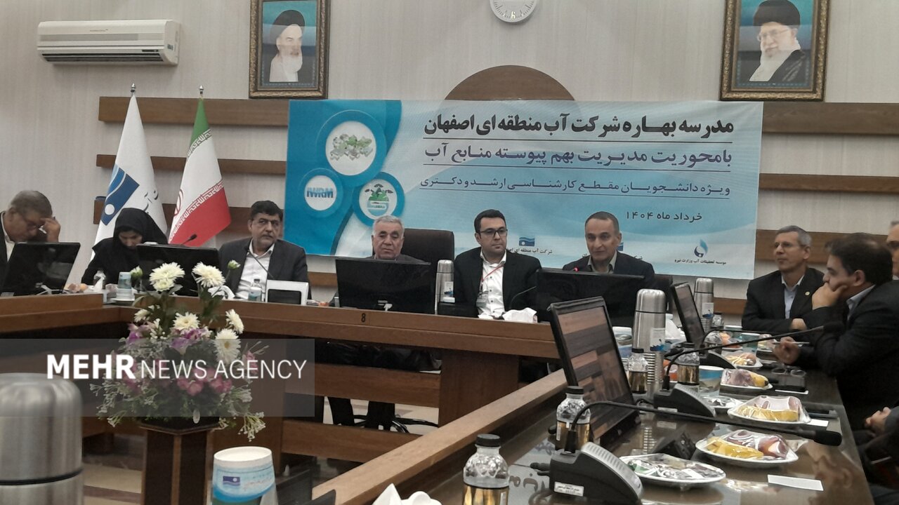 درختان کهنسال اصفهان از رنج بی آبی زایندهرود میخشکند 2
