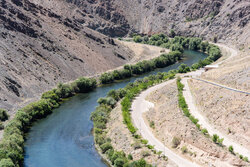 هشدار غرق‌شدگی در اصفهان؛ زاینده‌رود به شهر رسید