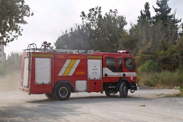 مدیریت بحران دهدشت؛ شهر ۵۷ هزار نفری فقط یک خودروی آتش نشان دارد!