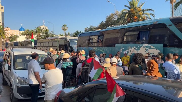 Tunus’tan Gazze’ye doğru yola çıkan “Mağrip Direniş Konvoyu” Libya’ya ulaştı Tunus’tan Gazze’ye doğru yola çıkan “Mağrip Direniş Konvoyu” Libya’ya ulaştı