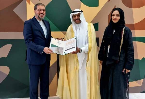 سازمان حج ایران جایزه «لبیتم» عربستان را دریافت کرد