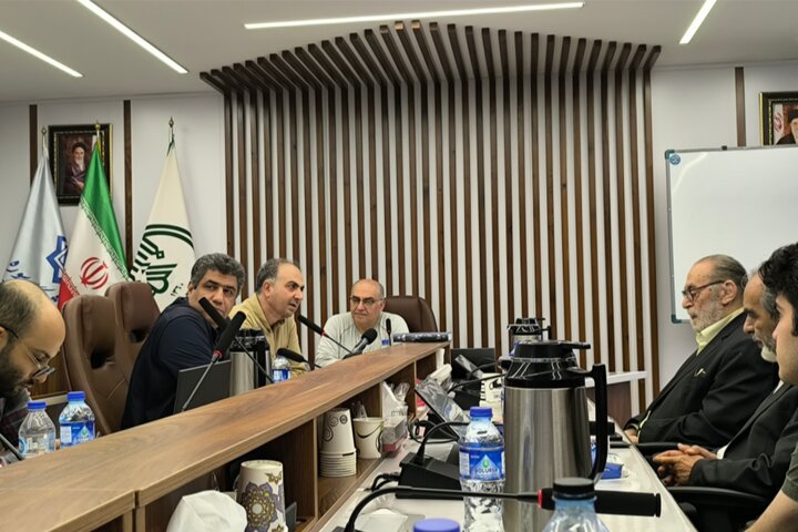ساخت فیلم سینمایی مستلزم ایستادگی است؛ چرا «روایت فتح» فراموش نشد؟
