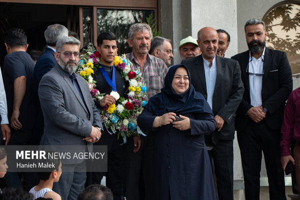استقبال از مهدی الفتی تاریخ ساز ژیمناستیک کشور