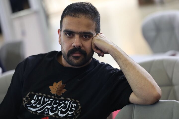 عاشقی کردن قبل از شاعر شدن؛ خیلی از رباعی‌ها را در مترو و خیابان نوشتم