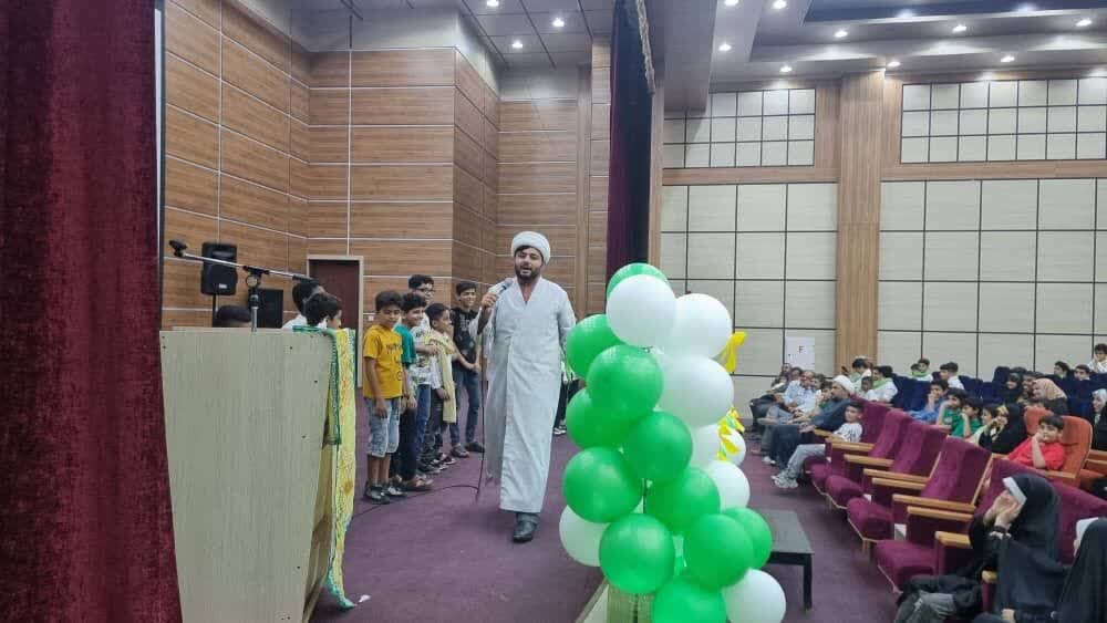 همایش «به سوی غدیر» در گناوه برگزار شد