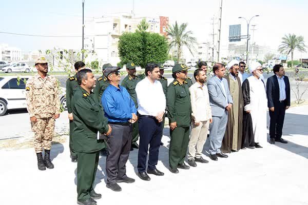 پرچم غدیر در بندر کنگان به اهتزاز درآمد
