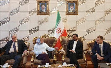 Russian culture minister arrives in Iran