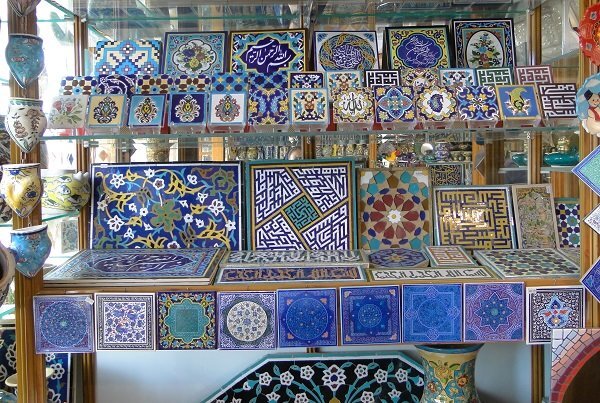 کاشی معرق؛ هنر جاودانه رنگ و نقش در اصفهان