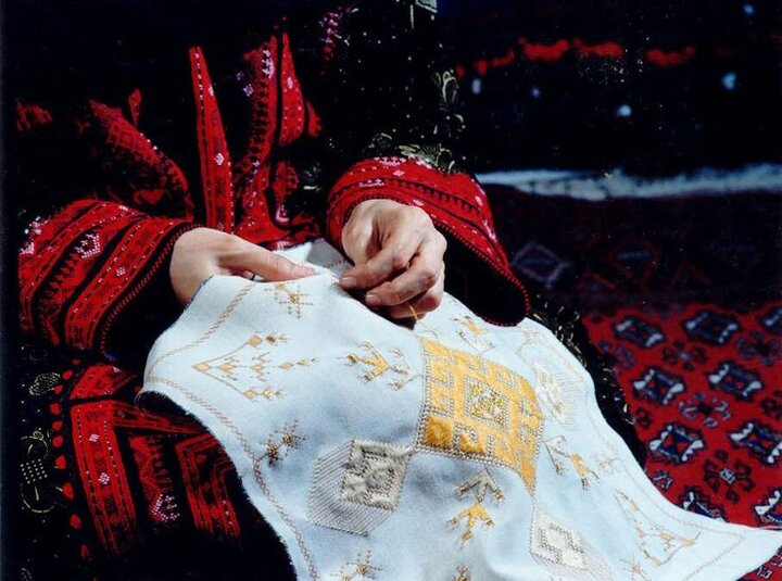 Discover Soul of Iran: A Deep Dive into Persian Handicrafts