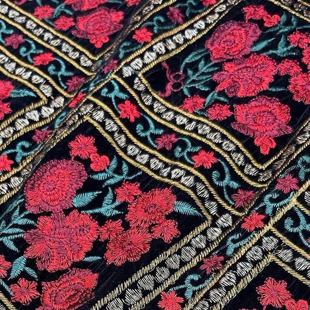 Discover Soul of Iran: A Deep Dive into Persian Handicrafts