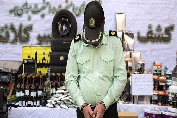دستگیری 4سارق با هویت جعلی مامور نیرو انتظامی در پایتخت