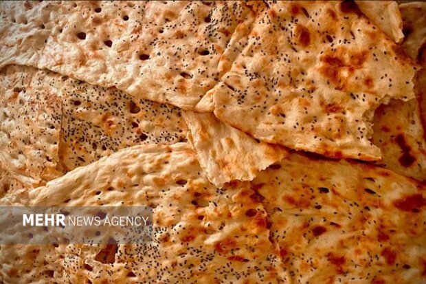 کارت ملی بهجای کارت نان؛ ضرورتی برای تعدد کارتها وجود ندارد