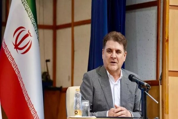 فرمانداران و بخشداران صاحب اتاق فکر می‌شوند