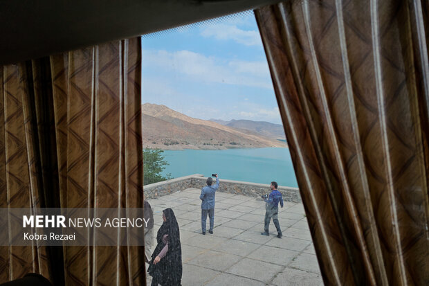 وضعیت بحرانی سد کارده مشهد 6
