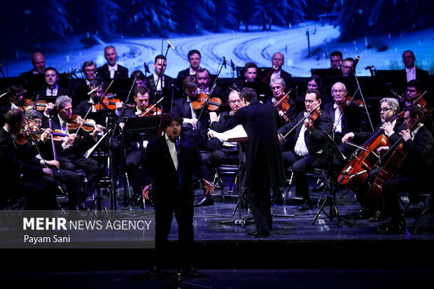 Толстой в Иране, Фирдоуси в России