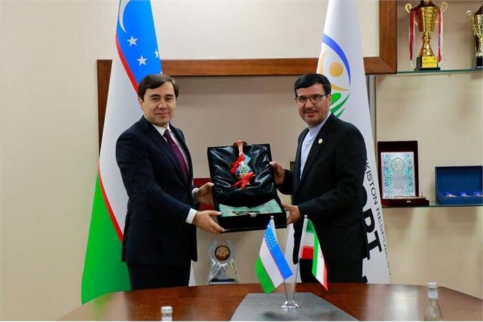 Iran and Uzbekistan Paralympic delegations hold a meeting