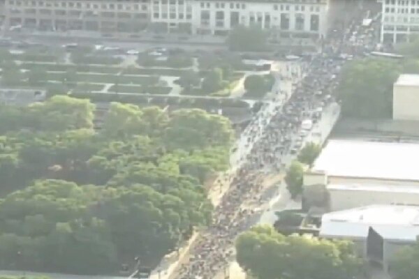 Chicago’da Trump’a karşı göçmenlik protestoları Chicago’da Trump’a karşı göçmenlik protestoları