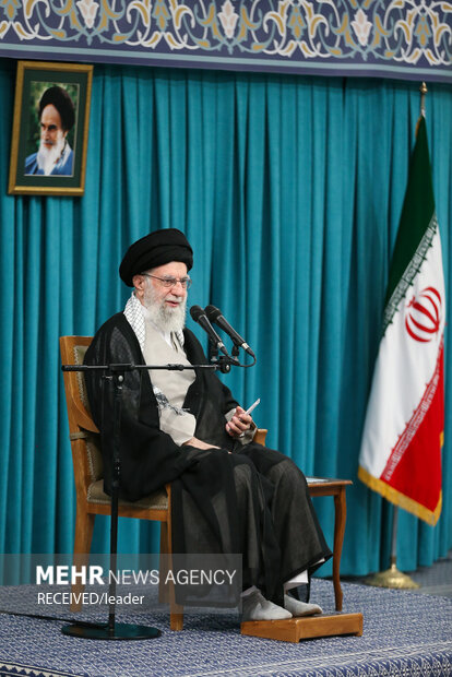 دیدار نمایندگان مجلس شورای اسلامی با رهبر معظم انقلاب اسلامی 24