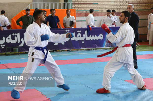 مسابقات قهرمانی کاراته پایوران کل سپاه پاسداران