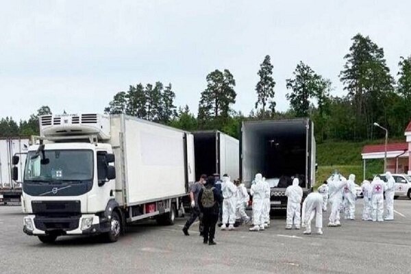 آغاز روند تبادل اجساد نظامیان کشته شده میان روسیه و اوکراین+ فیلم