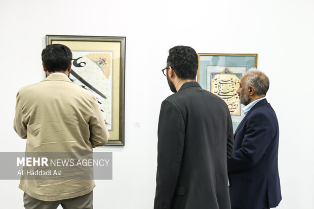 افتتاح نمایشگاه پیوند جهان