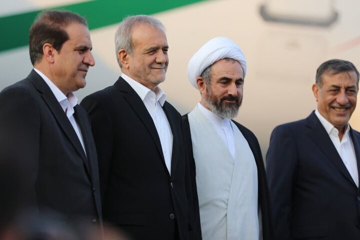 رئیس جمهور وارد ایلام شد