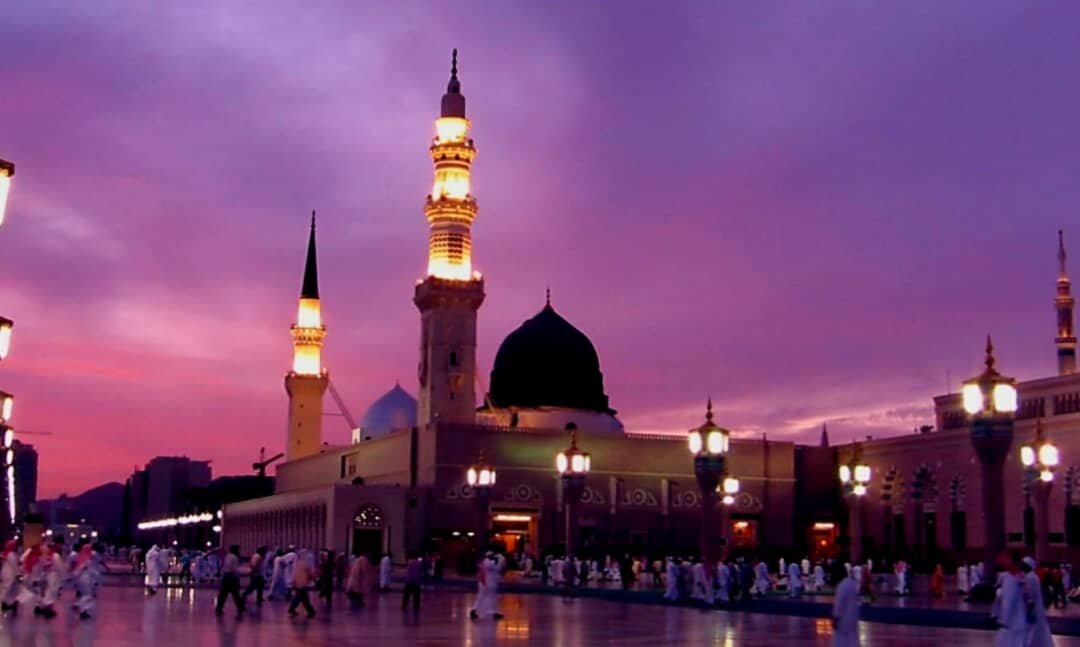 مدينه،زائران،زيارت،شهر