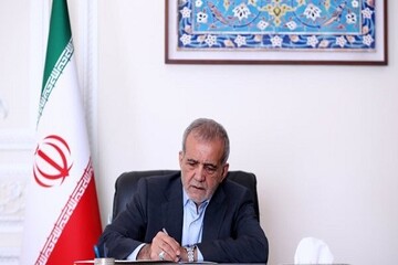 پیام تسلیت پزشکیان به رئیس جمهور هند در پی سقوط هواپیمای مسافربری