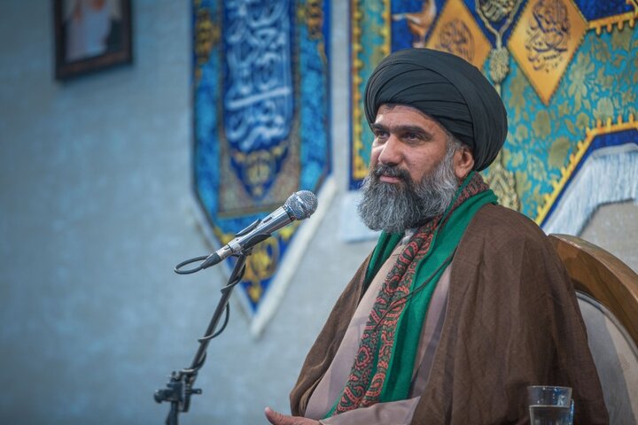 جشن کیلومتری غدیر در تاریخ سابقه نداشته و بزرگترین جشن غدیر ماست