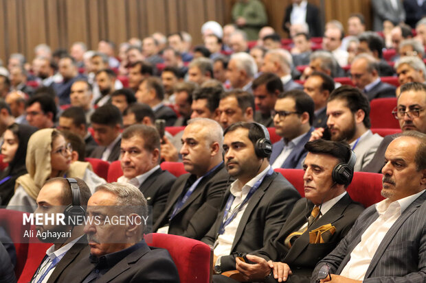 همایش بینالمللی فرصتهای سرمایهگذاری در ارومیه 9