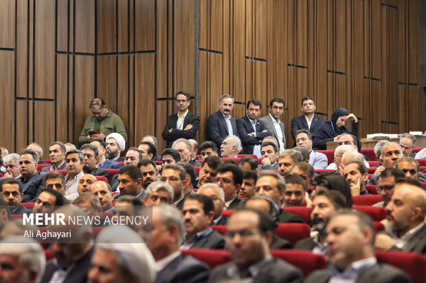همایش بینالمللی فرصتهای سرمایهگذاری در ارومیه 12