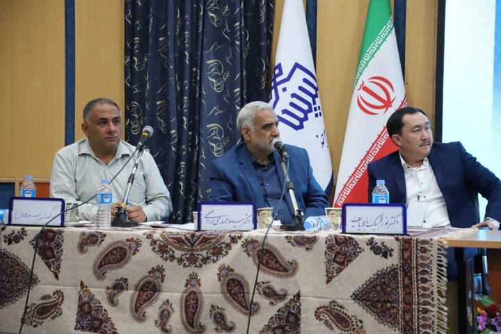 افغانستان در حال تضعیف زبان فارسی است؛ مولوی برای کیست ایران یا ترکیه؟ 3