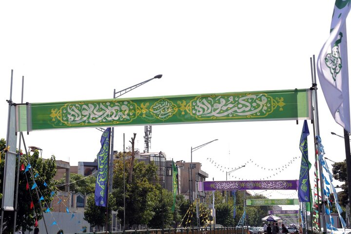 اجرای جشن بزرگ غدیر در محلات منطقه یک با برنامههای شاد فرهنگی