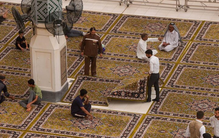 مفروش شدن حرم مطهر امام علی (ع) با ۳ هزار متر فرش فاخر کاشان