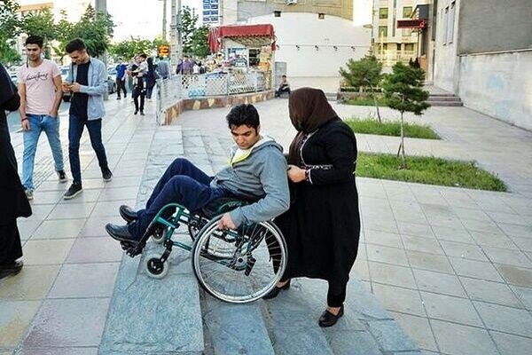 رعایت کامل قانون حمایت از حقوق معلولان، شرط لازم افتتاح ساختمانها