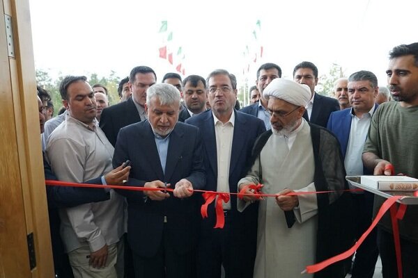 مرکز سرمایه گذاری آذربایجان غربی در ارومیه افتتاح شد