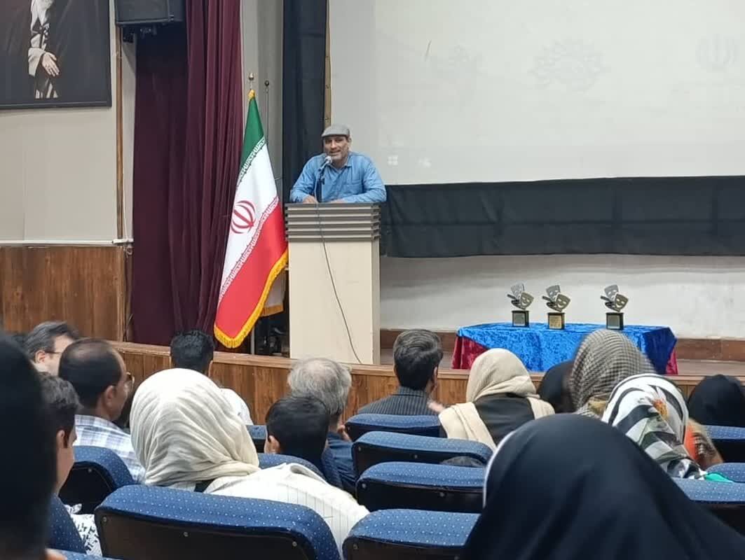 برگزیدگان  جشنواره تئاتر خیابانی «کران تا بیکران» در بوشهر معرفی شدند