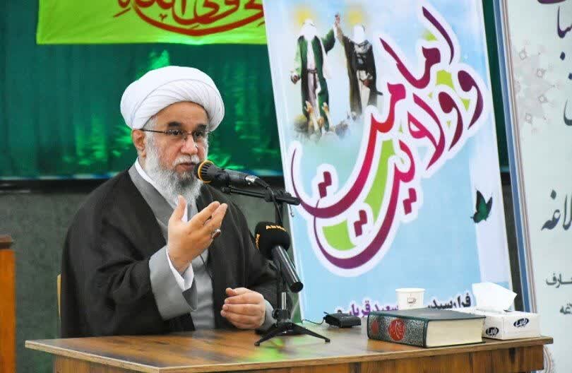 مهمترین درس انسان شناخت و معرفت نسبت به خود است مهمترین درس انسان شناخت و معرفت نسبت به خود است