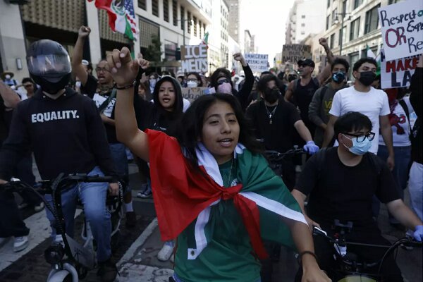 حکومت نظامی در لسآنجلس برنامههای هنری مرکز شهر را متوقف کرد