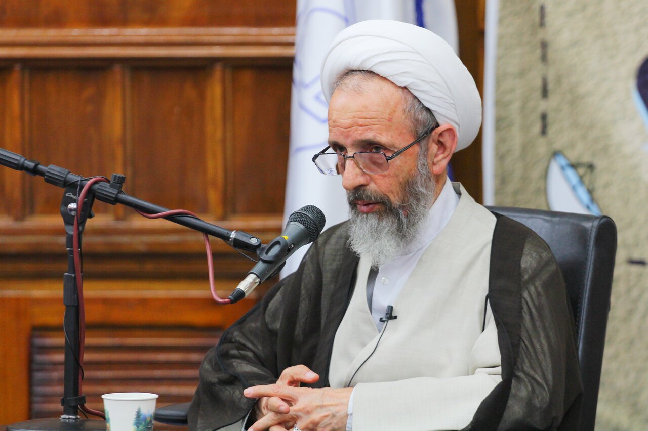 باور،دشمن،معظم،رهبر،قرآن،رهبري،عضو،انقلاب،بيانات،رجبي،رهنمود ...